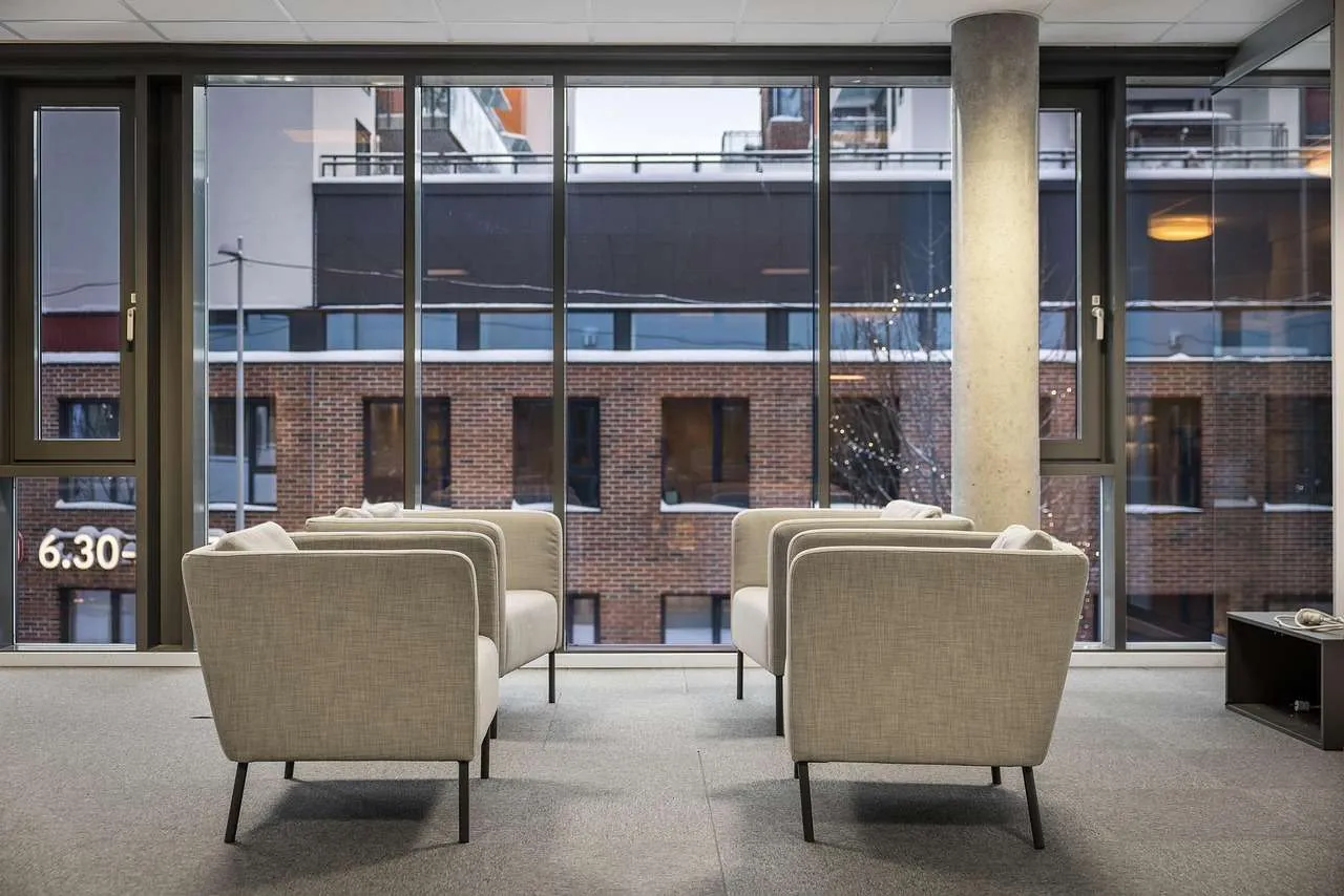 Home Window Tinting: A Practical Guide